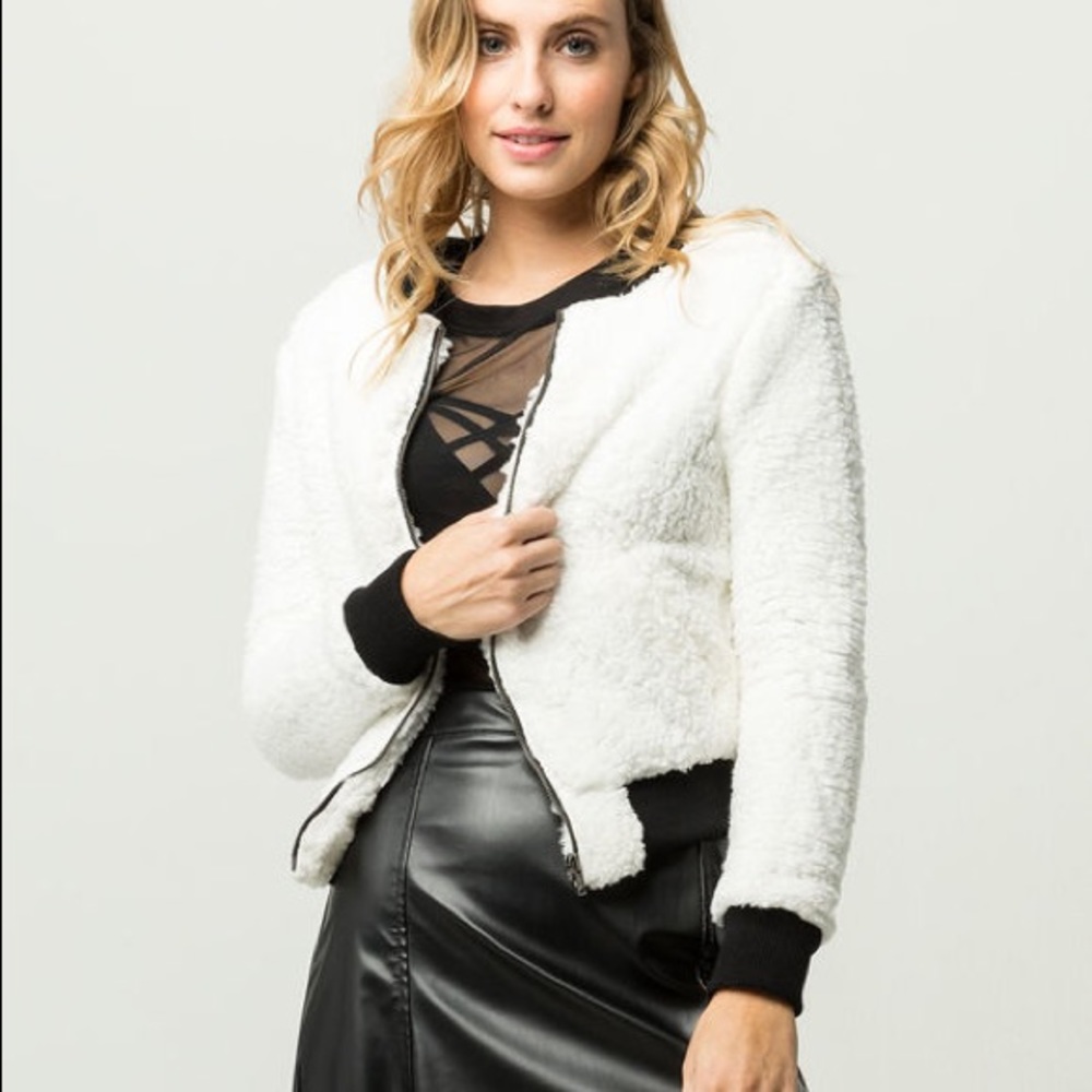Tillys White Fawn Sherpa Bomber Jacket